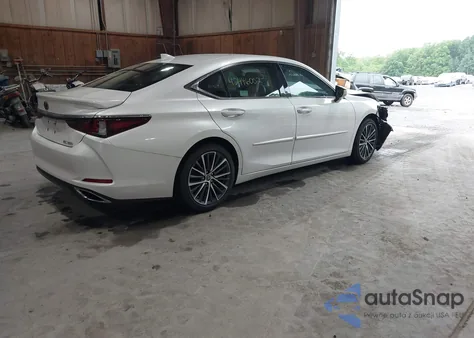 2022 Lexus Es 350 z USA, uszkodzony, nr VIN 58ADZ1B1XNU115101